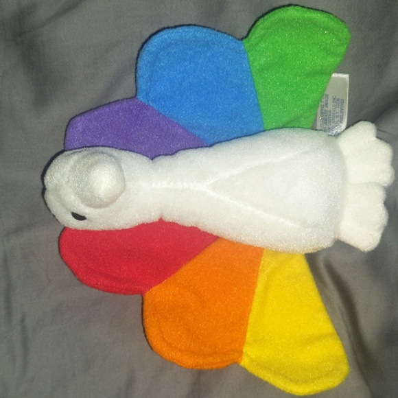 NBC Rainbow Tail Peacock w/Attached Tag, Collectible Stuffed Doll - Picture 2 of 3